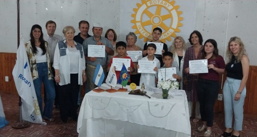 Rotary Club realizó la entrega del premio al Mejor Compañero
