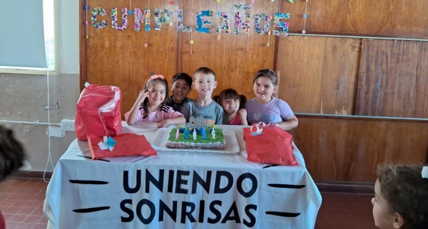 Mirta González: “Ver a los niños cómo disfrutan de lo que proponemos para celebrar los cumpleaños, nos hace sentir muy bien de poder hacerlo”