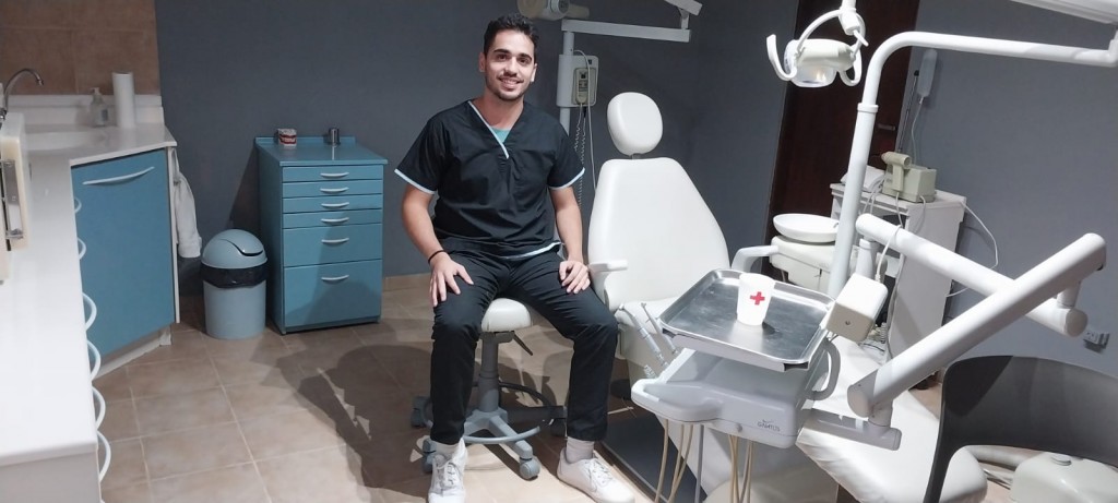 Augusto Morena(Odontólogo): 
